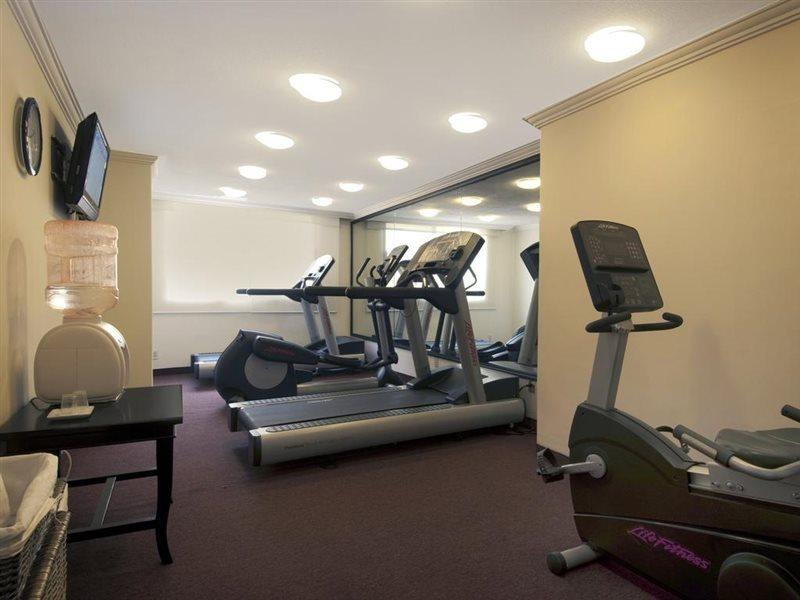 Fiesta Inn Toluca Centro Экстерьер фото